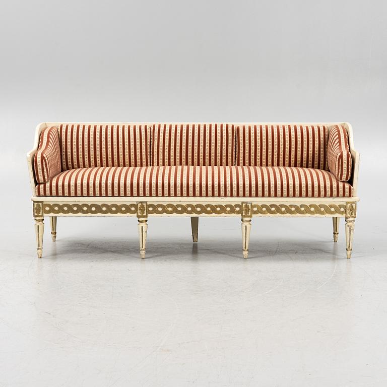 A gustavian styla sofa from the second half of the19th century.