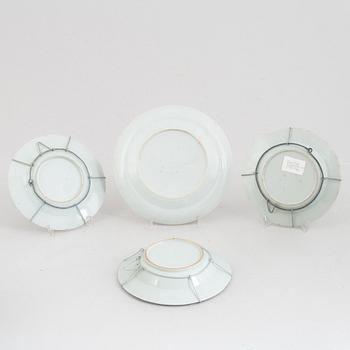 15 pieces of Chinese porcelain, the Qing dynasty, 18th-19th century.