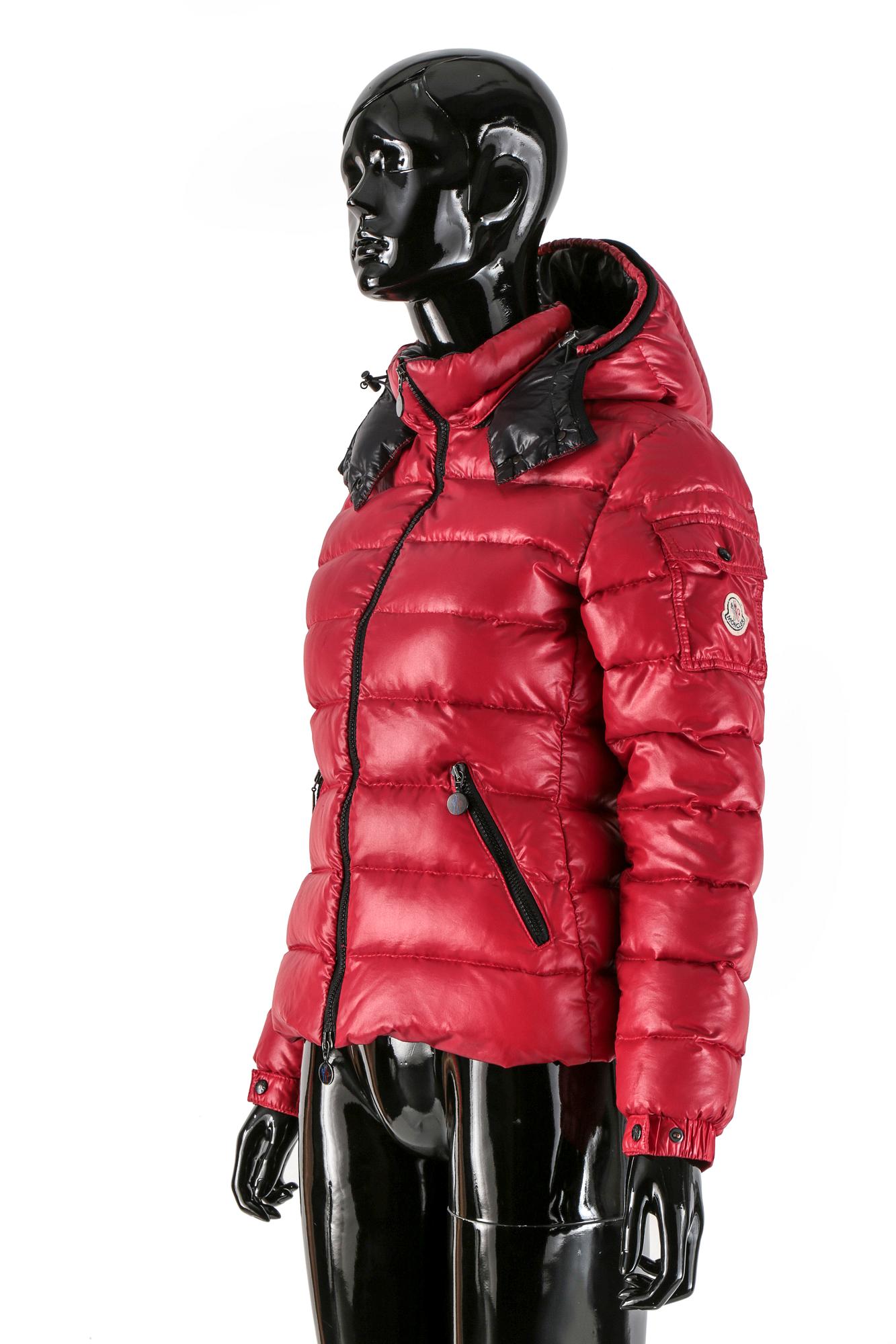 DUNJACKA, Moncler.