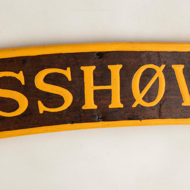 Namnskylt för båt "Lisshovdi" 1900-tal.