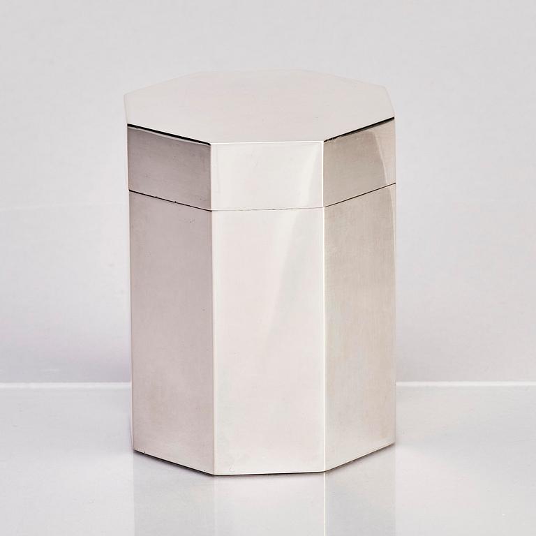 Anshelm B. Bergengren, box with lid, silver, Lund 1940.