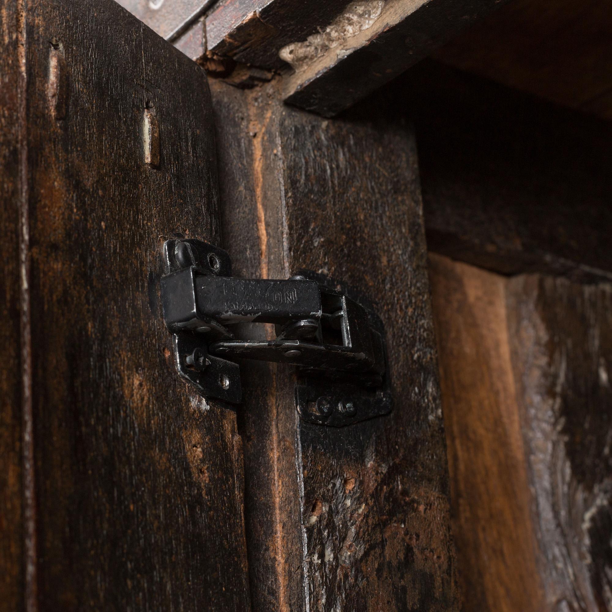 SKÅP, Indiskt, 1800-tal.