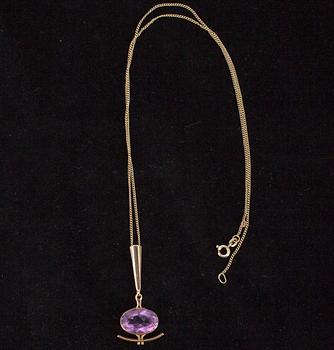 KED, guld 14K samt, Kupittaan Kulta, Åbo. HÄNGE, ametist samt guld 14K, stämplad V.I.