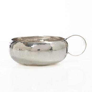 Olle Ohlsson, Tasse a vin, silver, Olle Ohlsson Silversmide, Stockholm 1992.