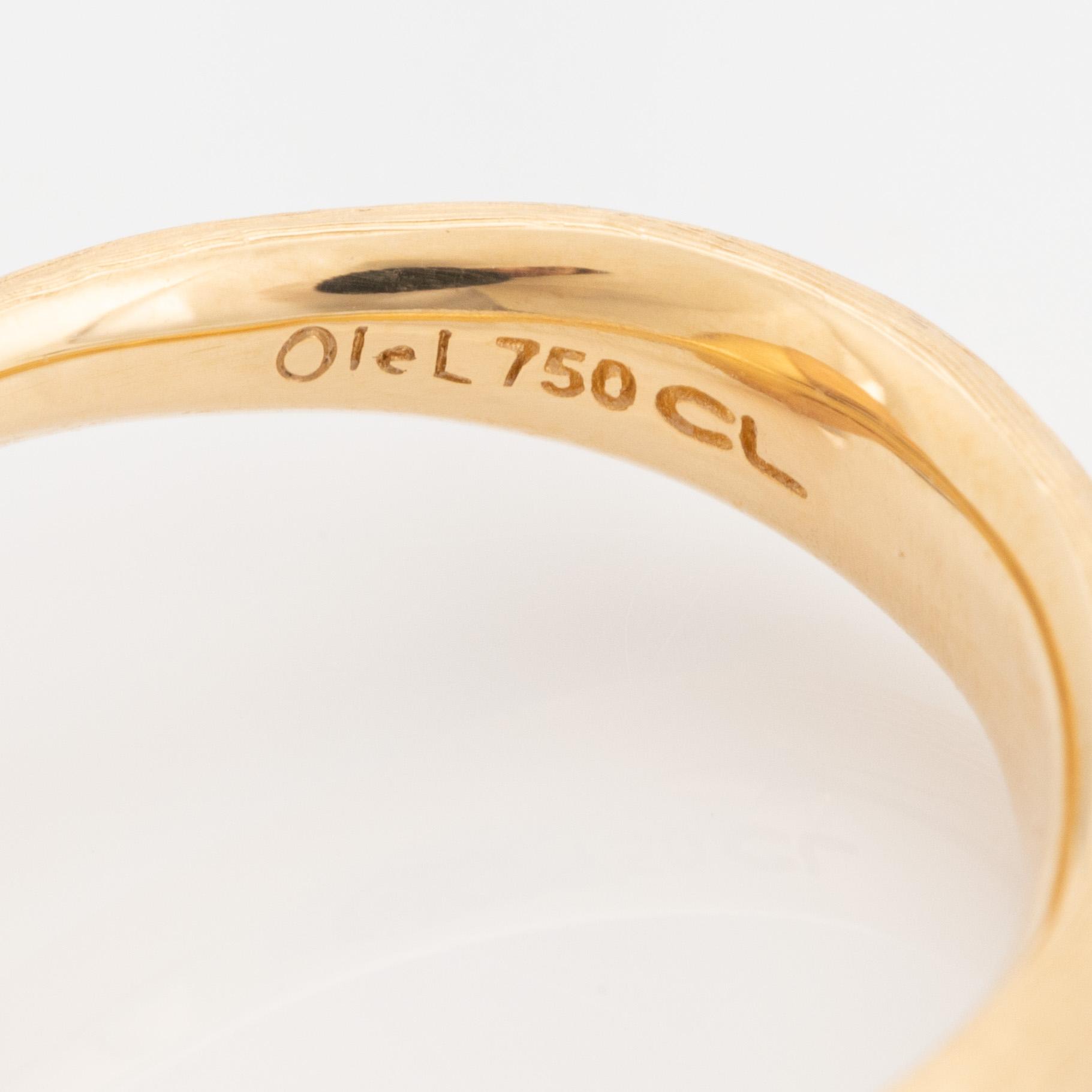 Charlotte Lynggaard, Ole Lynggaard, ring 18K gold with moonstone, model Lotus 2.