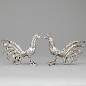 BORDSDEKORATIONER, ett par, silver, 1900-tal. Tot ca 517 gram.