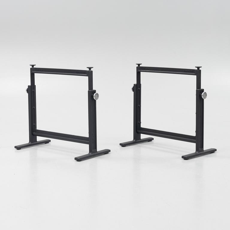 Konstantin Grcic, bordsunderreden, 2 st, "Brut", Magis, Italy.