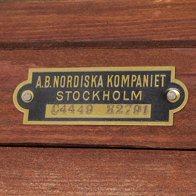 Salon cabinet, Nordiska Kompaniet, before 1909.