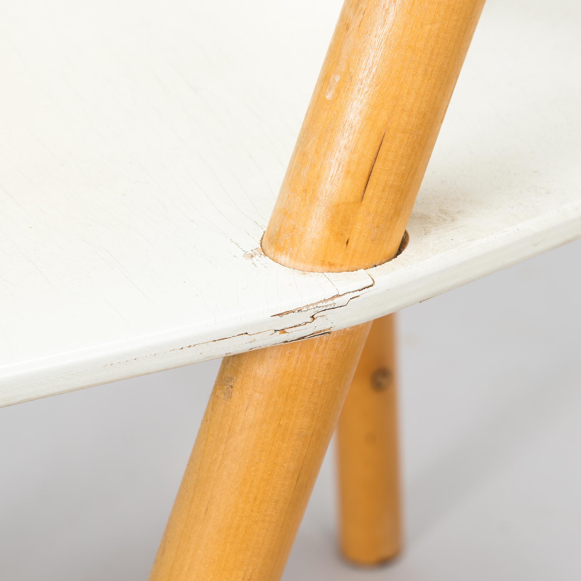 Yrjö Viherheimo & Rudi Merz, 5 stolar och bord, "Pinna", Korkeakoski Oy.