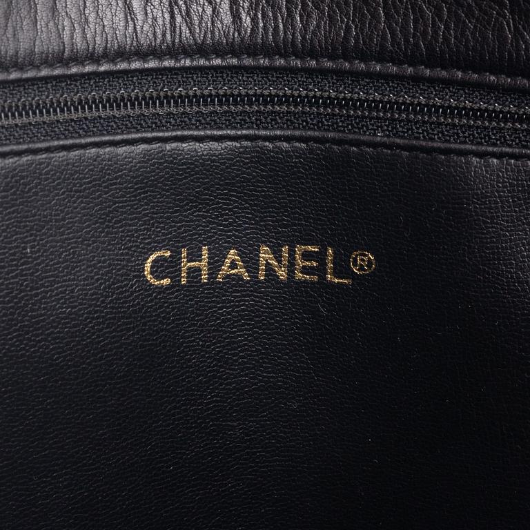 Chanel, a 'Shopper' handbag, 1989-91.