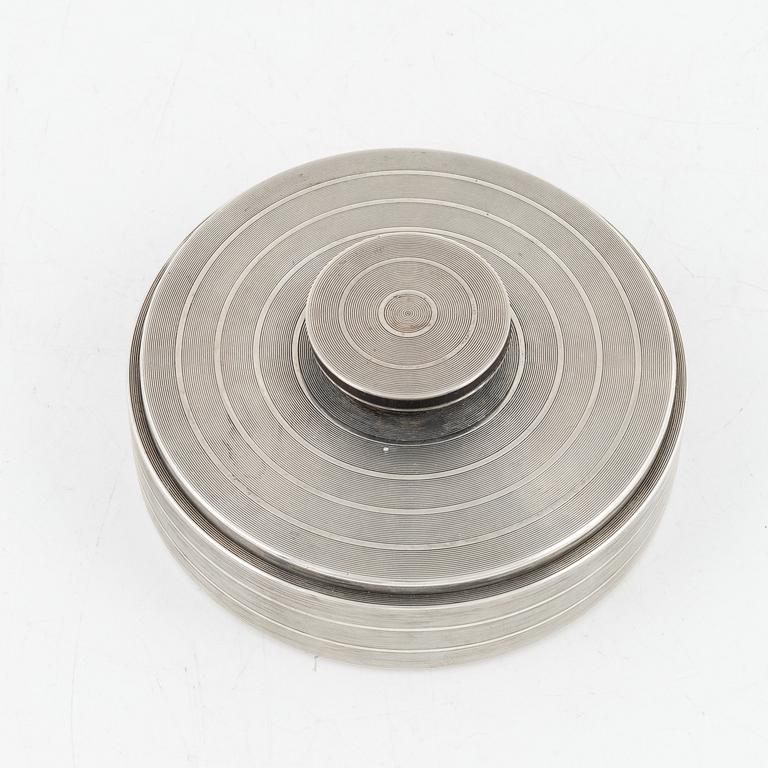 A silver powder compact, A.Tillander, Helsinki, Finland, 1939.