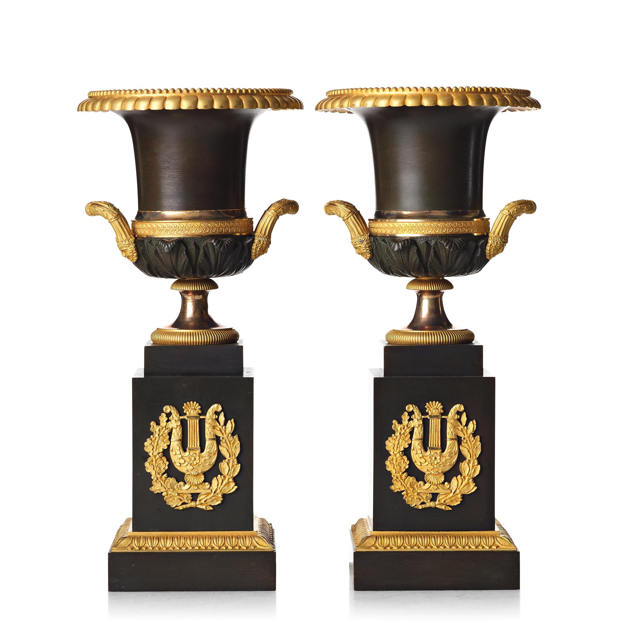 URNOR, ett par, Frankrike, 1800-talets början, empire.