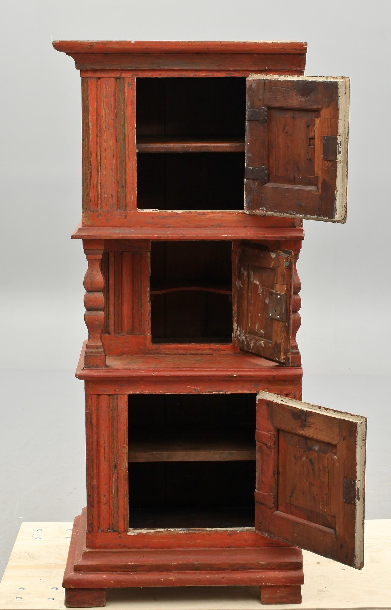 SKÅP, allmoge. 1700-tal.