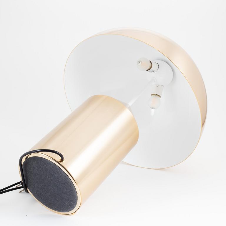 Vico Magistretti, bordslampa, "Atollo - gold", Oluce, formgiven före 1977.