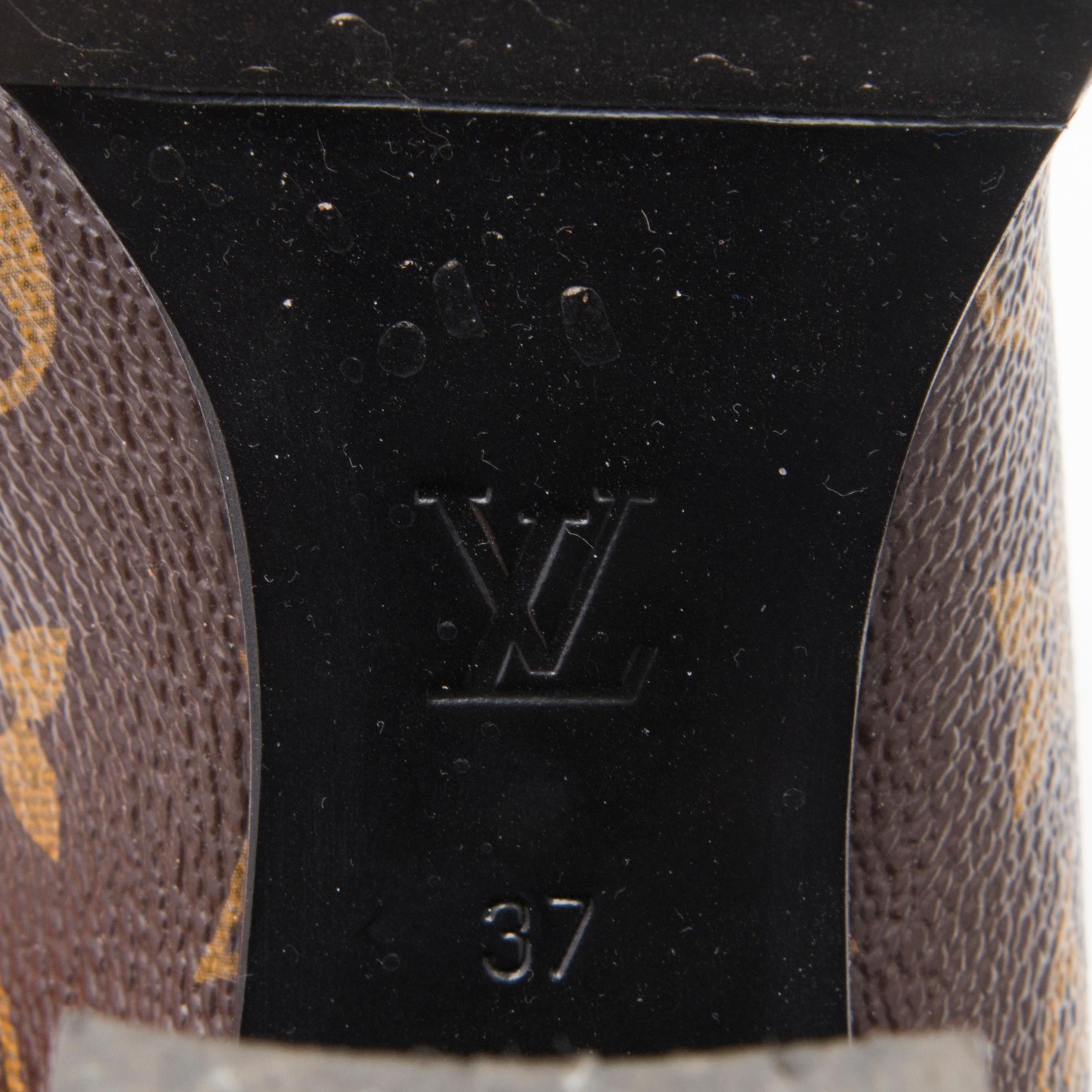 LOUIS VUITTON, "Star Trail", STÖVLETTER, storlek 37.