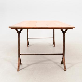 Trädgårdsbord, "Trestle" Hope, 2000-tal.