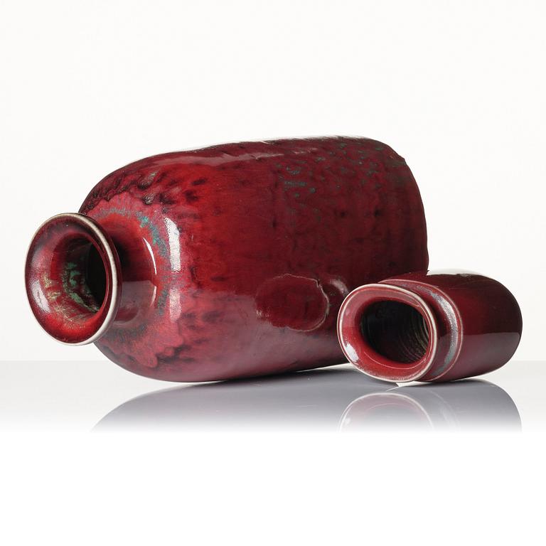 Stig Lindberg, two conjoined stoneware vases, Gustavsberg studio, Sweden 1979.