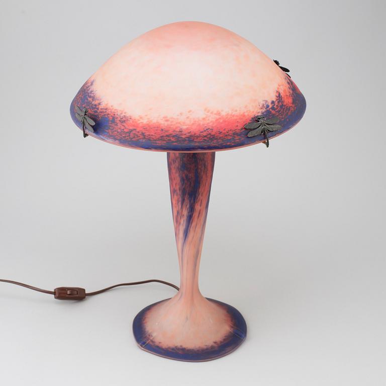 An early 20th century table lamps, signed Le Verre Francais.