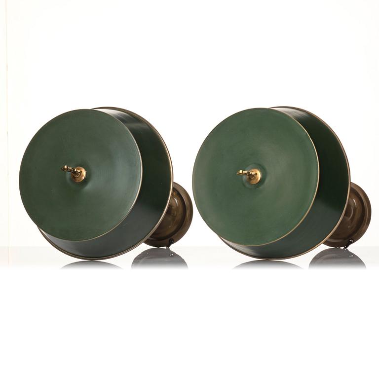 Melchior Wernstedt, a pair of table lamps, model "25760", Nordiska Kompaniet, 1920s.