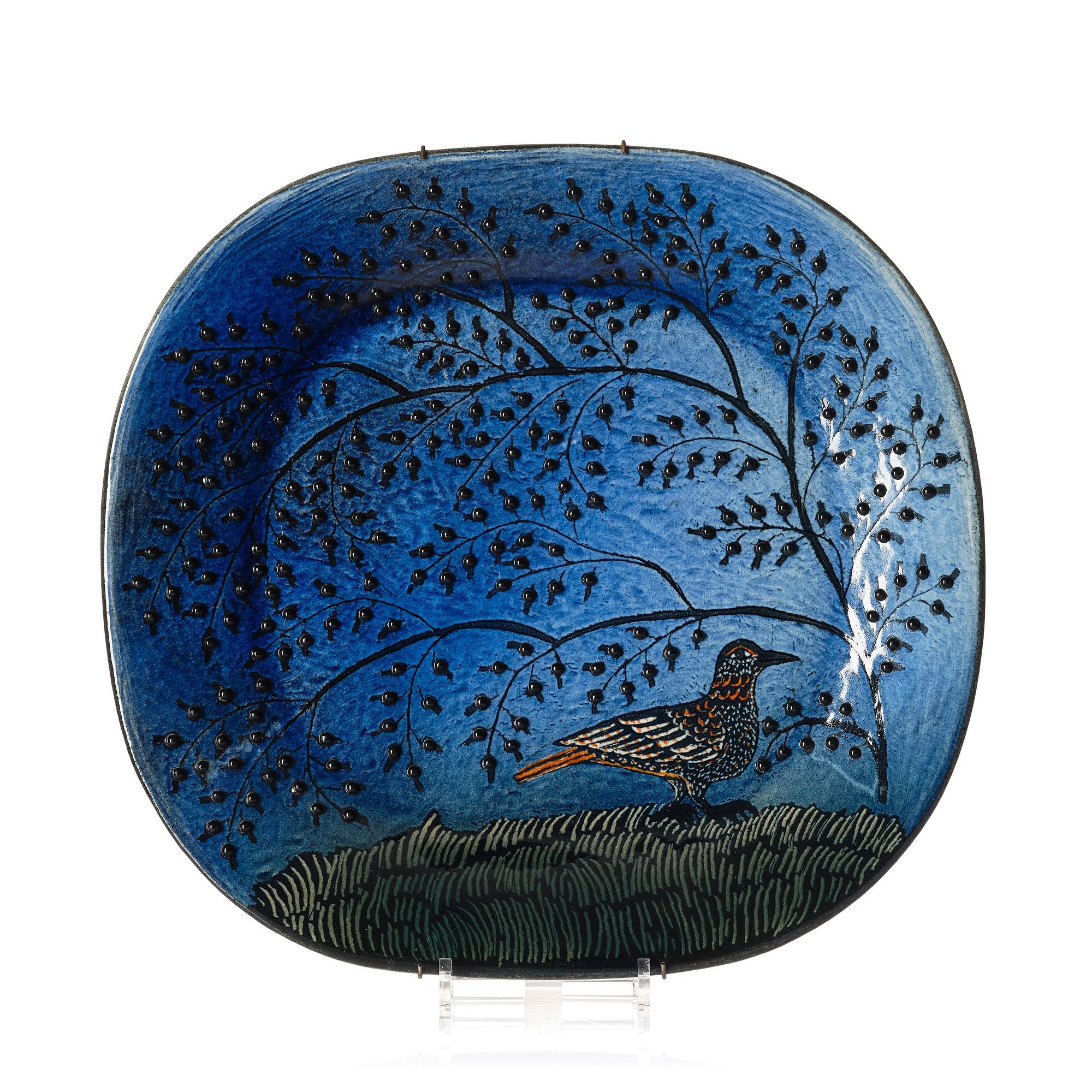 Birger Kaipiainen, a stoneware dish, Arabia, Finland.