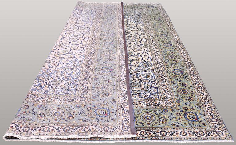 A carpet, Keshan, ca 406 x 300 cm.