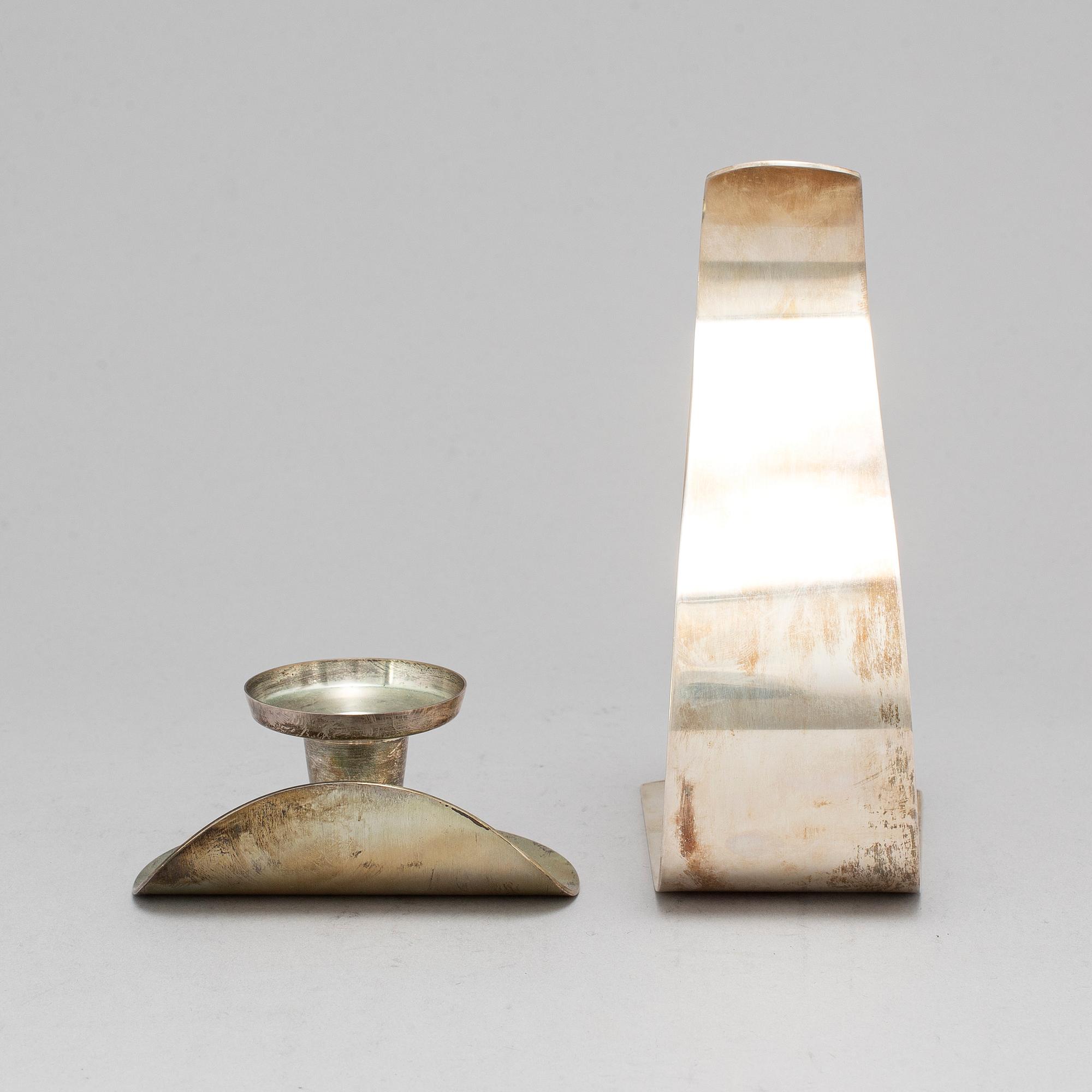 ELON ARENHILL, two silver candlesticks, Malmö 1991 & 2003.