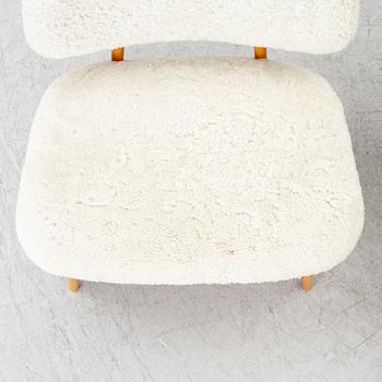 Alf Svensson, Armchairs, a pair, “TeVe”, Bra Bohag, Studio Ljungs Industrier AB, Malmö, 1950s.