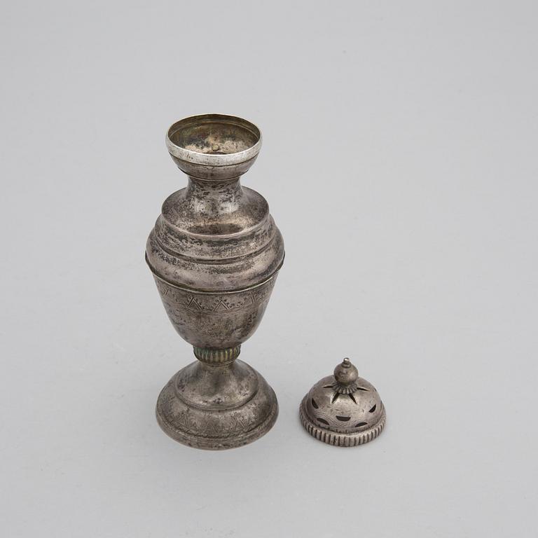 SOCKERRUSKA, silver, ostämplad, troligen 1800-tal. Vikt 209 gr.