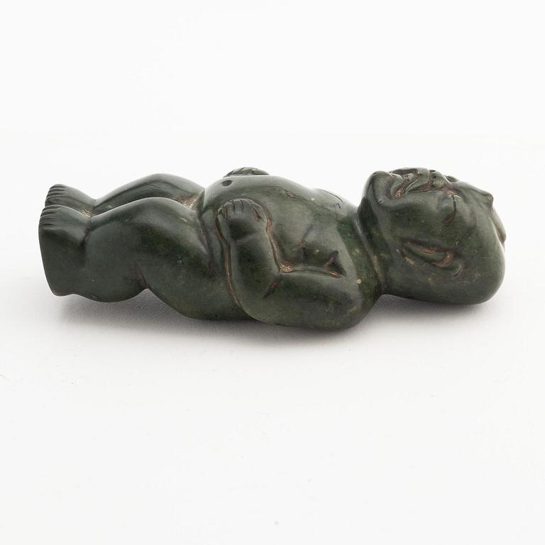 Figurin, grön sten, troligen Olmekisk 2500 f.Kr-250 e.Kr.