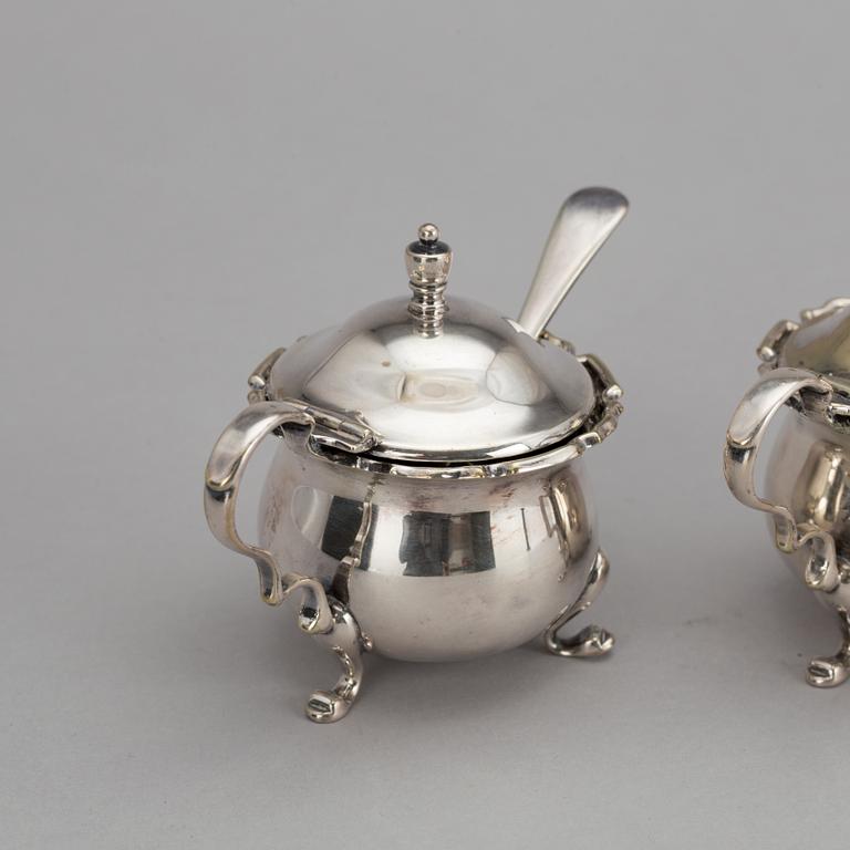 BORDSUPPSÄTTNING, 6 delar, nysilver, Mappin & Webb, England, 1900-talets mitt.