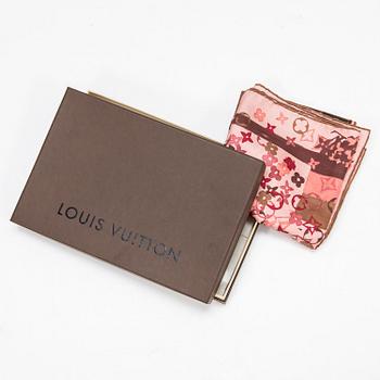 Louis Vuitton, scarf.