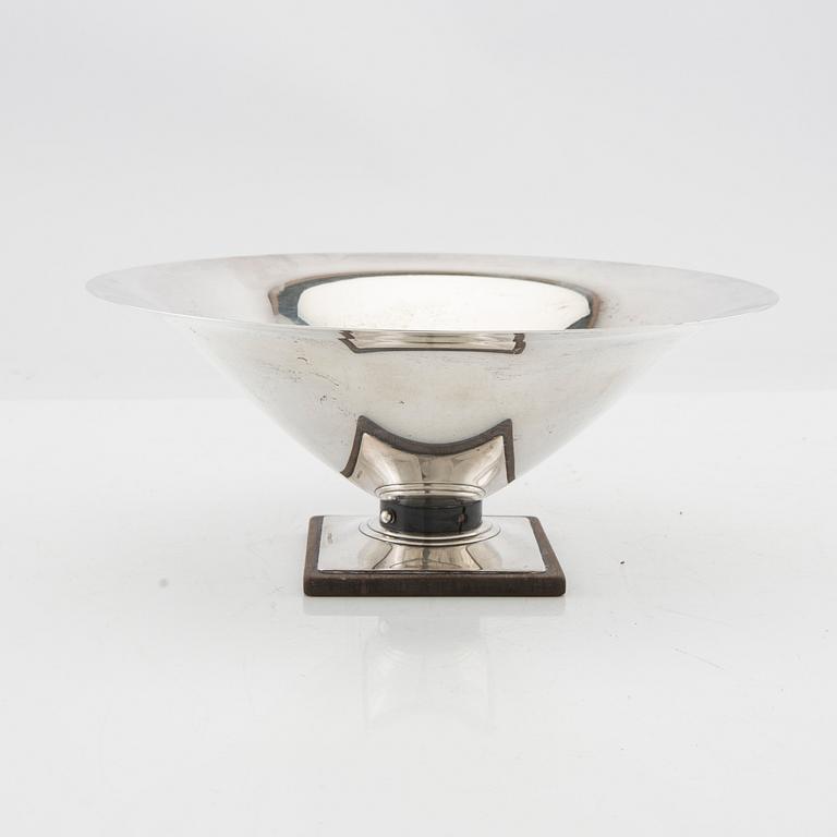 Skål på fot silver GAB Stockholm 1935.