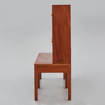 Josef Frank, bokhylla, modell "1142", Firma Svenskt Tenn 1950-tal.