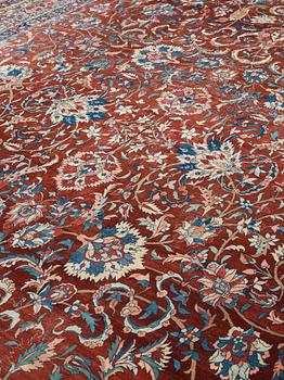 A CARPET, an antique Esfahan, ca 480,5 x 350 cm.