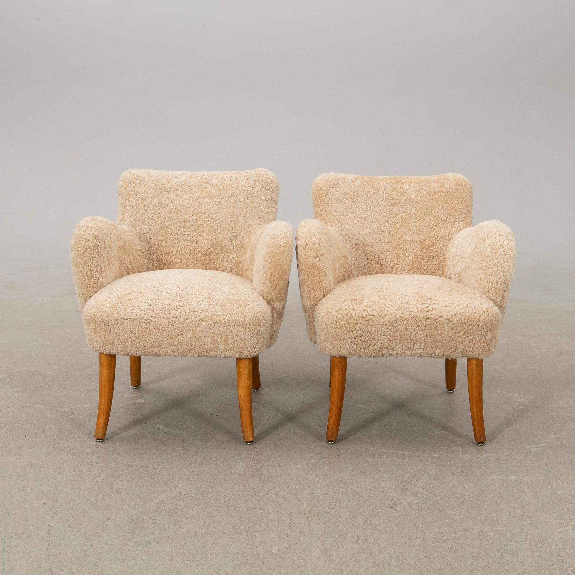 Armchairs, a pair by Asko, Finland, 1940s/50s.
