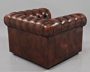 FÅTÖLJ, chesterfieldmodell, 1900-tal.