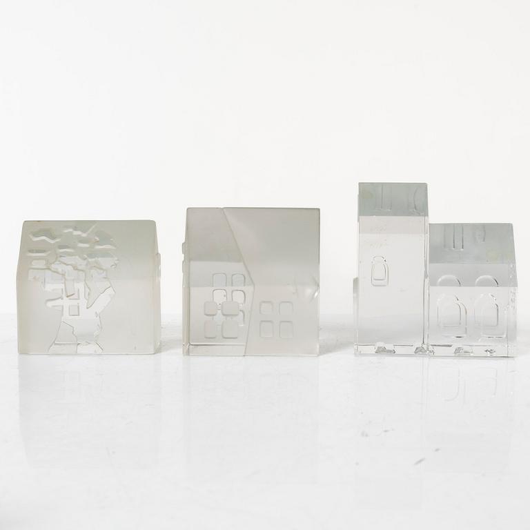 Jorma Vennola, Glasskulpturer, 11 delar, "Iittalabyn", 1990-tal.