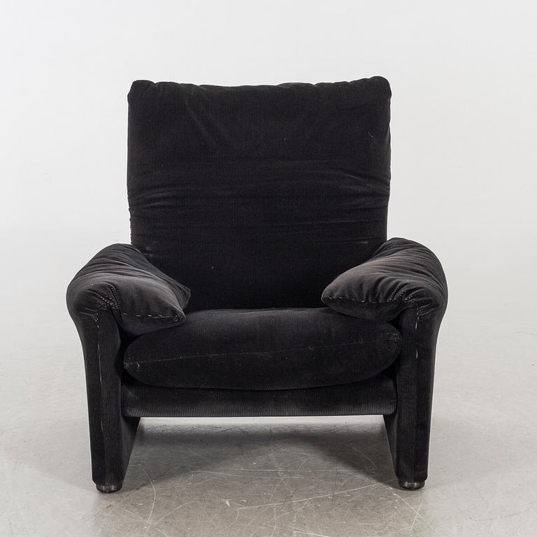 A late 20th century "Maralunga" VICO MAGISTRETTI lounge chair for Cassina.