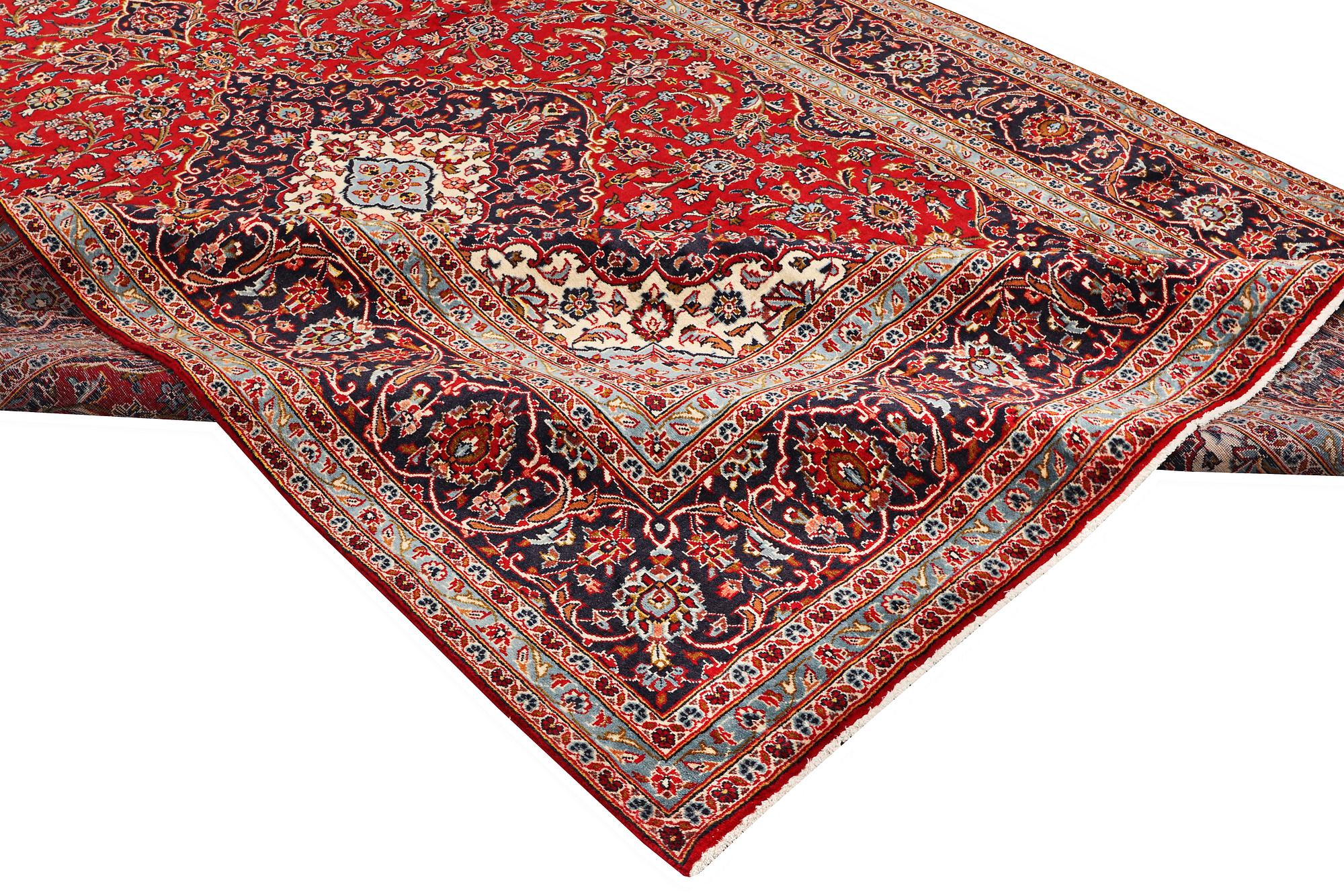 Matta, Keshan, ca. 383 x 247 cm.