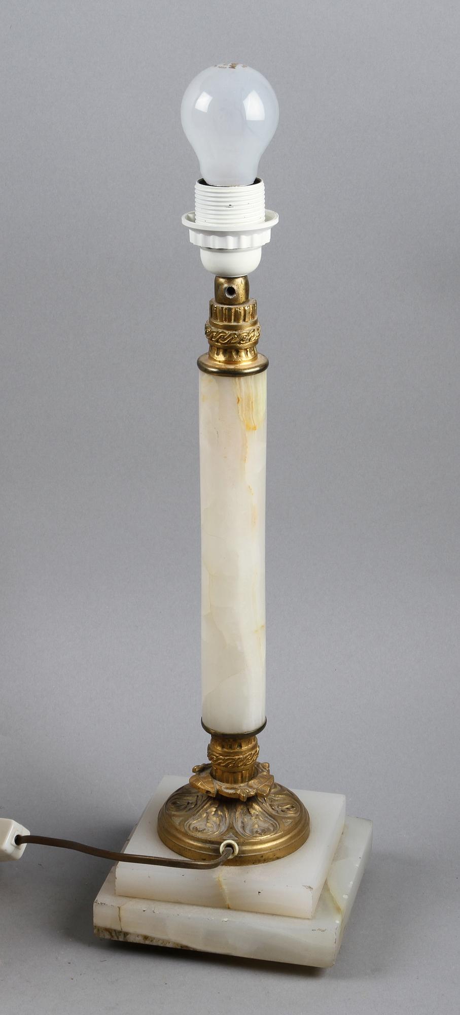 BORDSARMATUR, alabaster, empirestil 1900-tal.