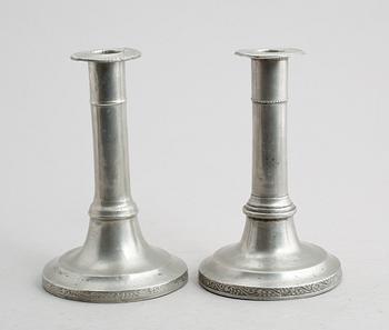 LJUSSTAKAR, 2 st, snarlika, tenn, Adolph Helledaij, Jönköping 1796/1799.