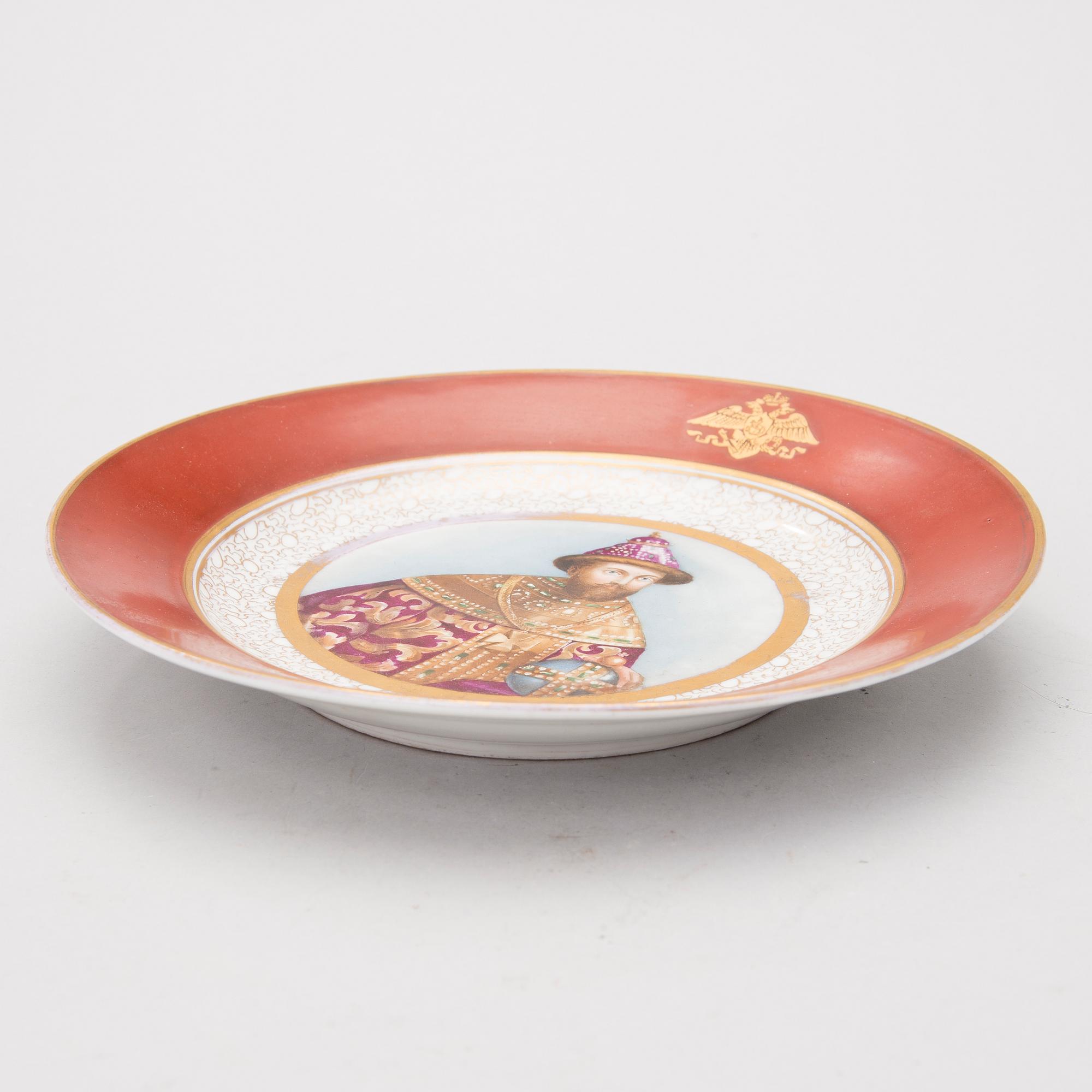 TALLRIK, porslin, Ryssland, Kejserliga porslinsfabriken, Nikolai I, 1825-55.