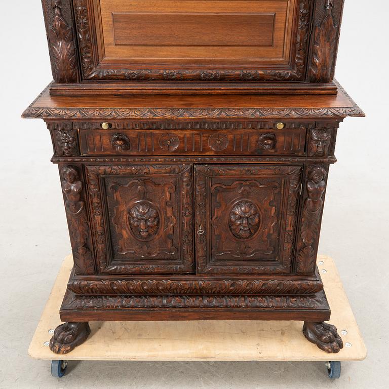 Skåp Renässans-stil 1800-talets senare del.