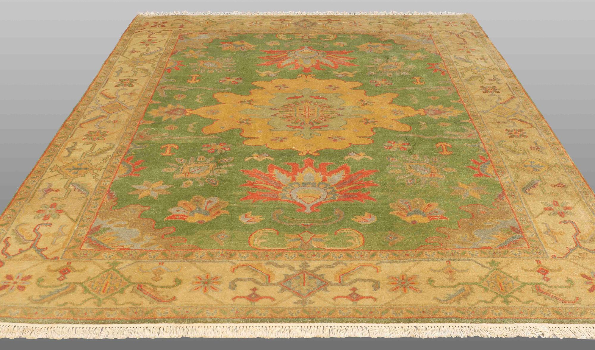 MATTA, Orientalisk, ca 298 x 243 cm.