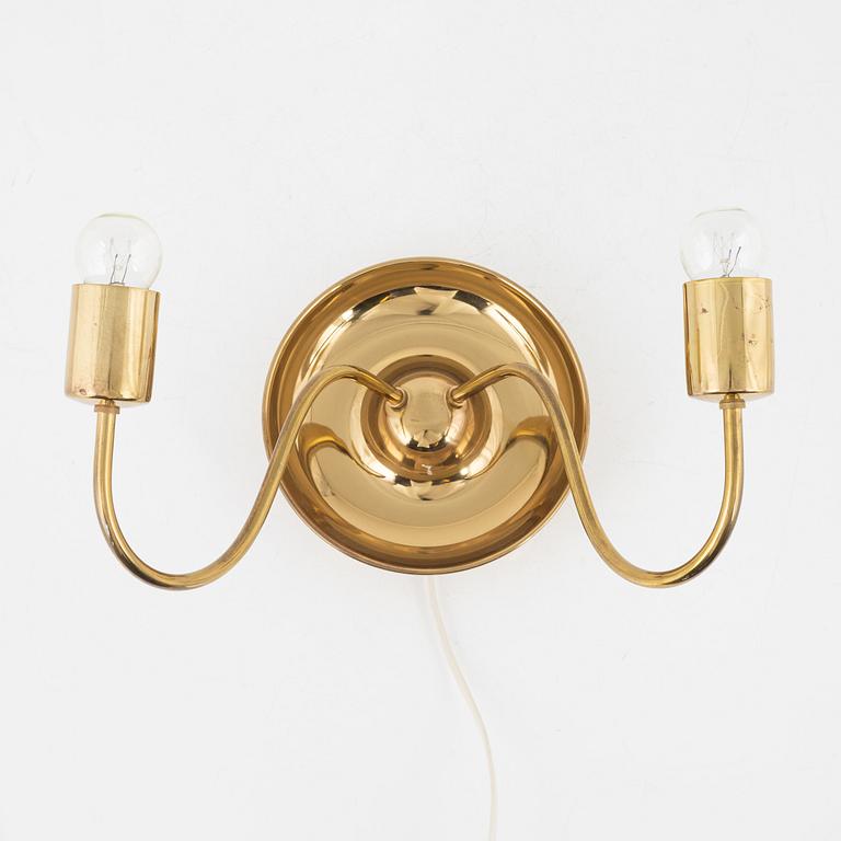Josef Frank, a model '2565' wall light, Firma Svenskt Tenn.