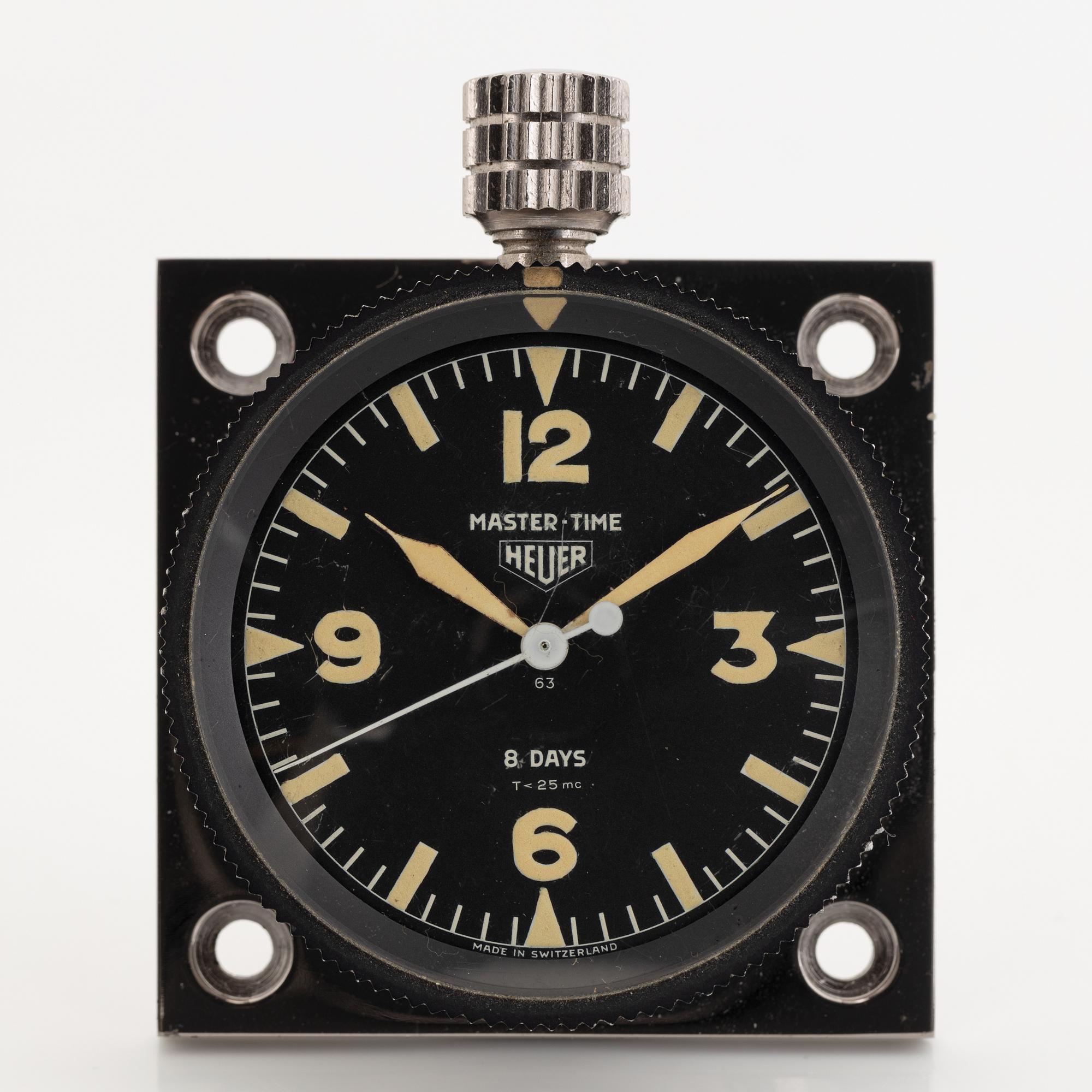 Heuer, Master-Time (T<25 mc),  dashboard clock, 55 (57,5) mm.