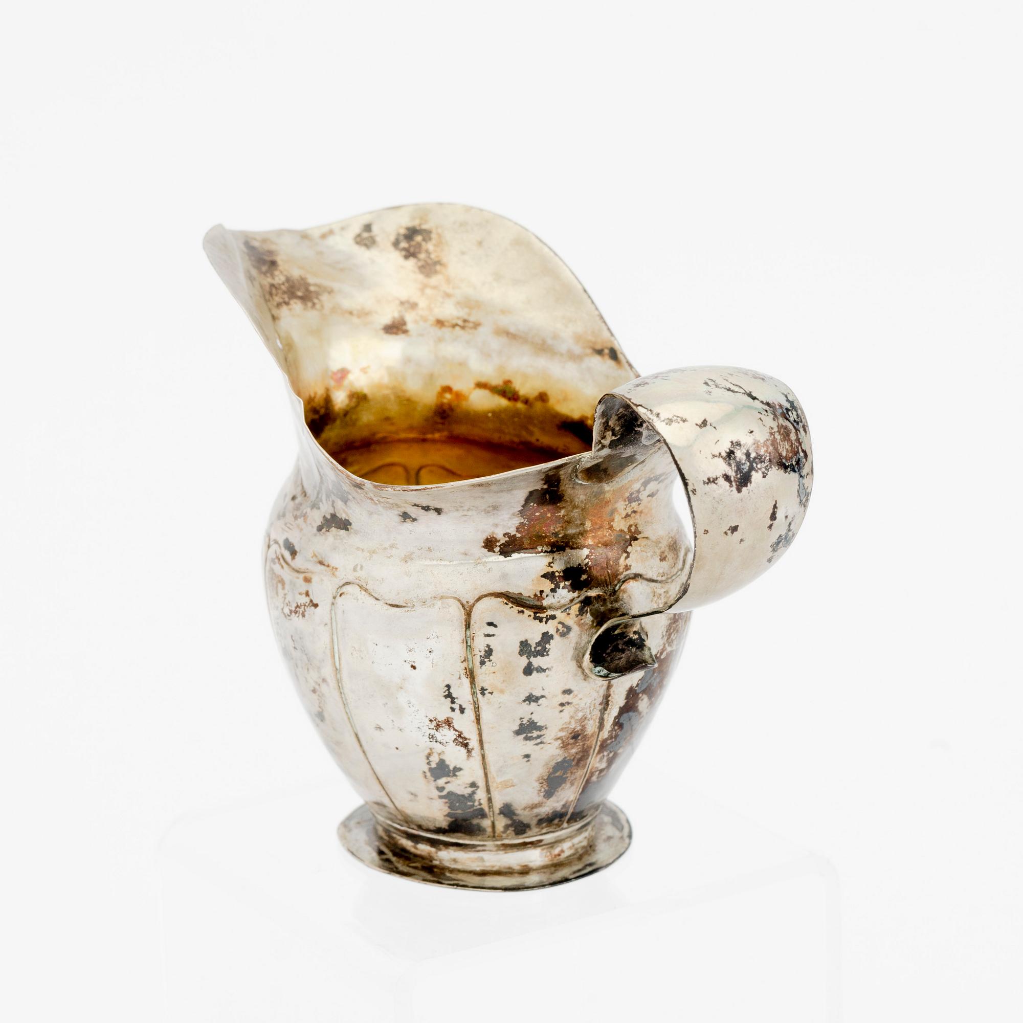 A Swedish 19t century silver creamer mark of JP Hjulström Västerås 1844, weight 74 grams.