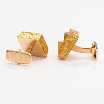 Bror Sundgren, A pair of 14K gold cufflinks. Westerback, Helsinki 1971.
