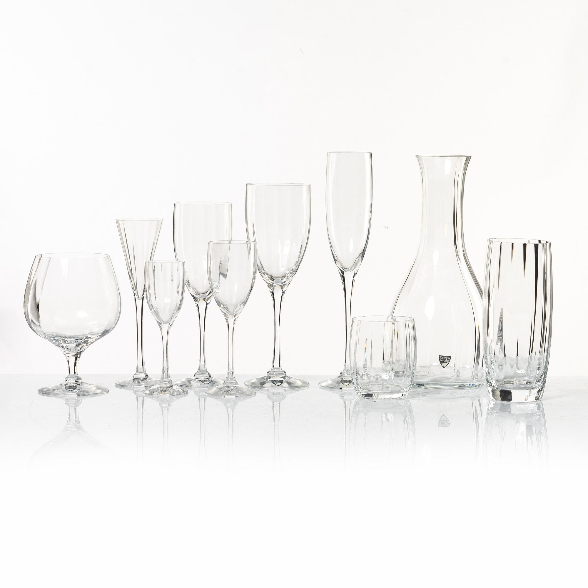 Gunnar Cyrén, glasservis, 67 delar, "Optica", Orrefors.