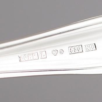 BESTICK, 48 delar, silver, Sachsisk modell, Mema och Cohr, 1980-tal. Vikt med stålblad ca 2308 gram.